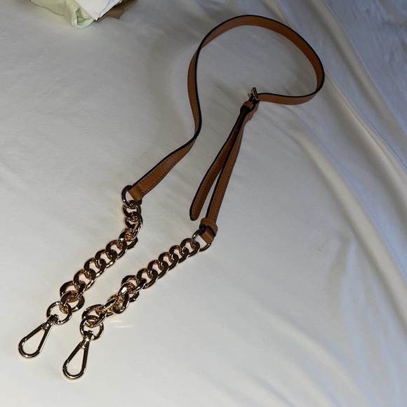 Michael Kors Bag - Picture 7 of 7